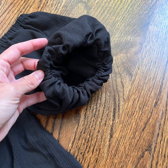 Cropped Off Shoulder Balloon Sleeve Top - Picture 4 of 4